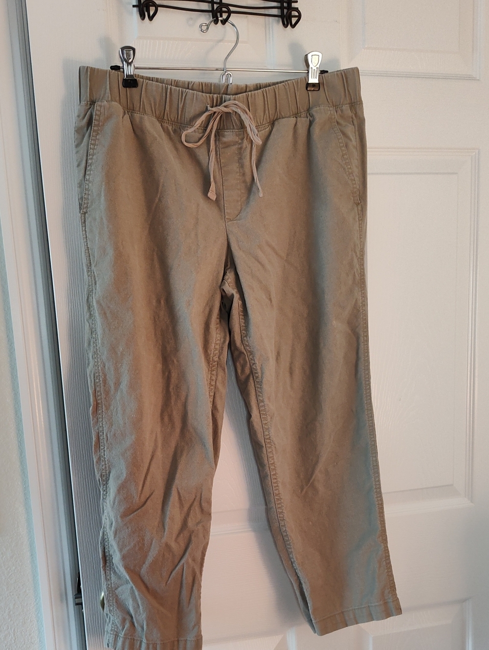 Dockers Capri Drawstring Chinos - Tan